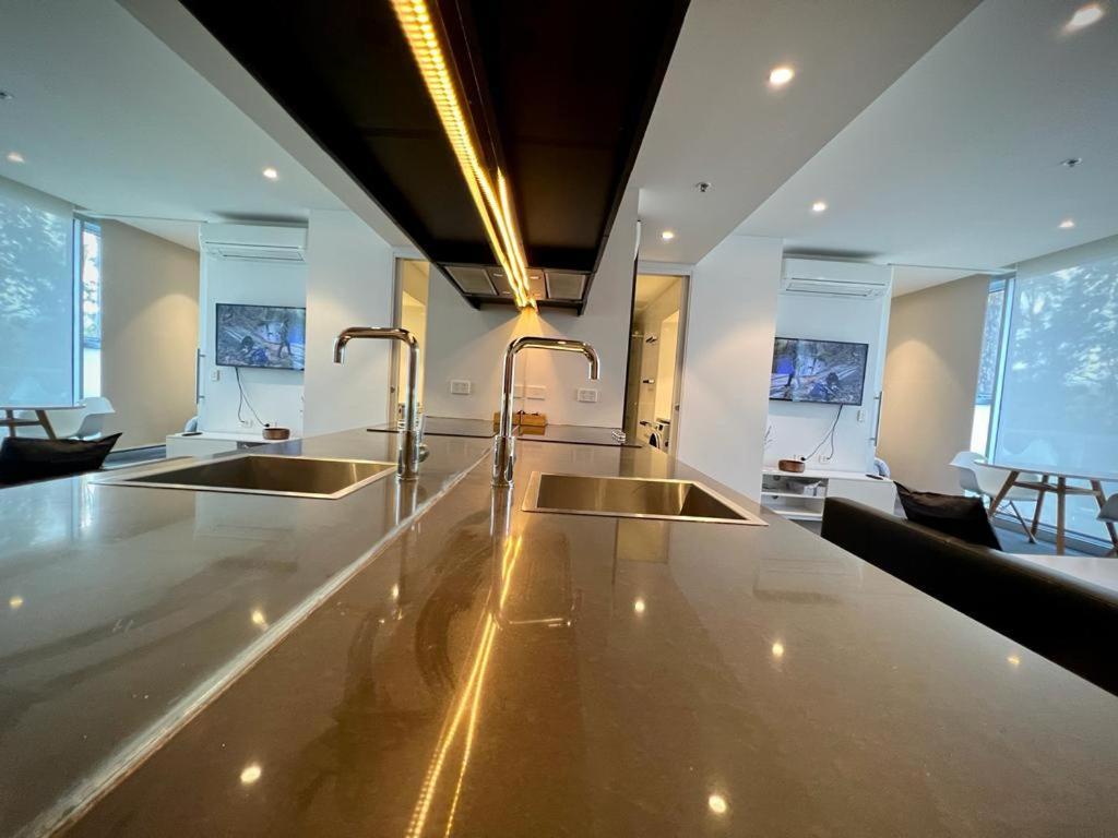 Luxury 2 Bedroom Suite Near Adelaide With A Car Park Broadview Εξωτερικό φωτογραφία